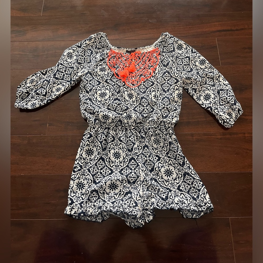 ⭐️EUC - My Michelle - Girls M Romper - 3/4 sleeve, Navy & White Design